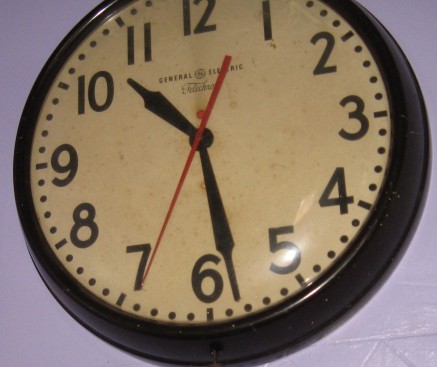 BATT - School Clock